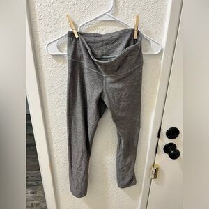 Grey 7/8 lululemons